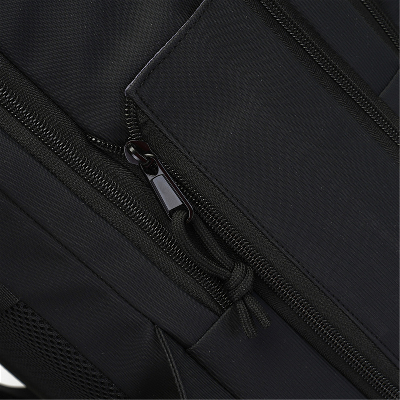 Large Capacity Expandable Laptop Backpack